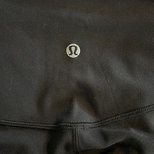 Lululemon align / high rise / size 2 / 25”